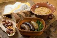 Вкусные рецепты: сырный рулет, УЧПОЧМАКИ (татарские треугольные пирожки), Куриные зразы с грибами (паровые)